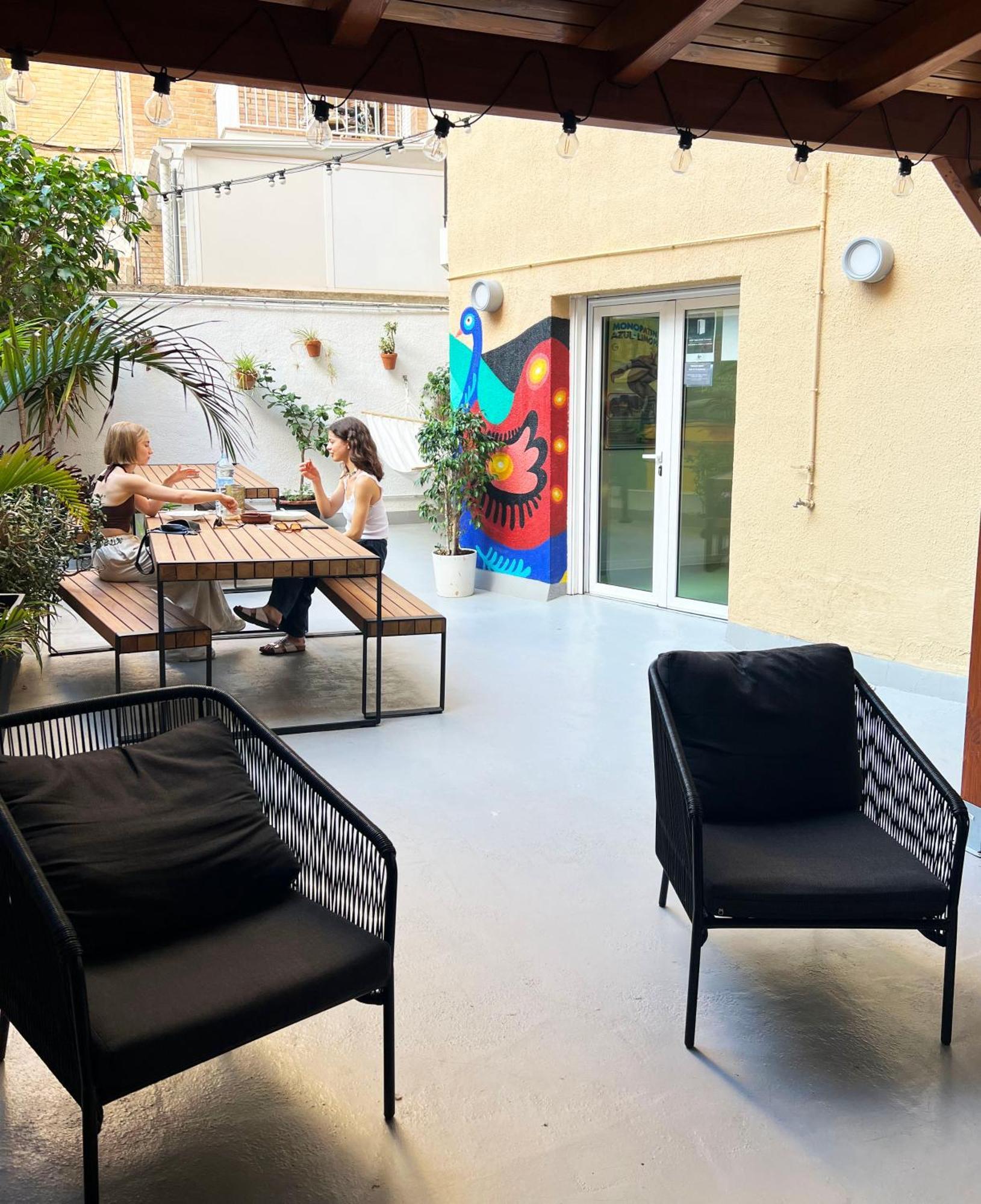 Sant Jordi Sagrada Familia Hostel Barcelona