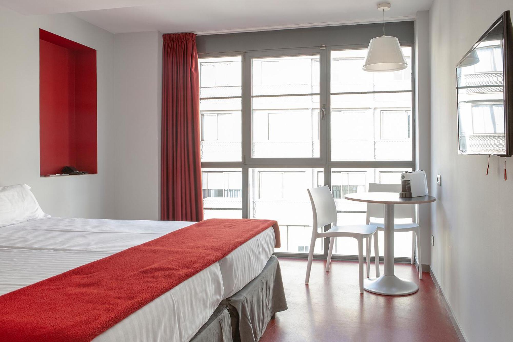 Ciutat Vella 3*