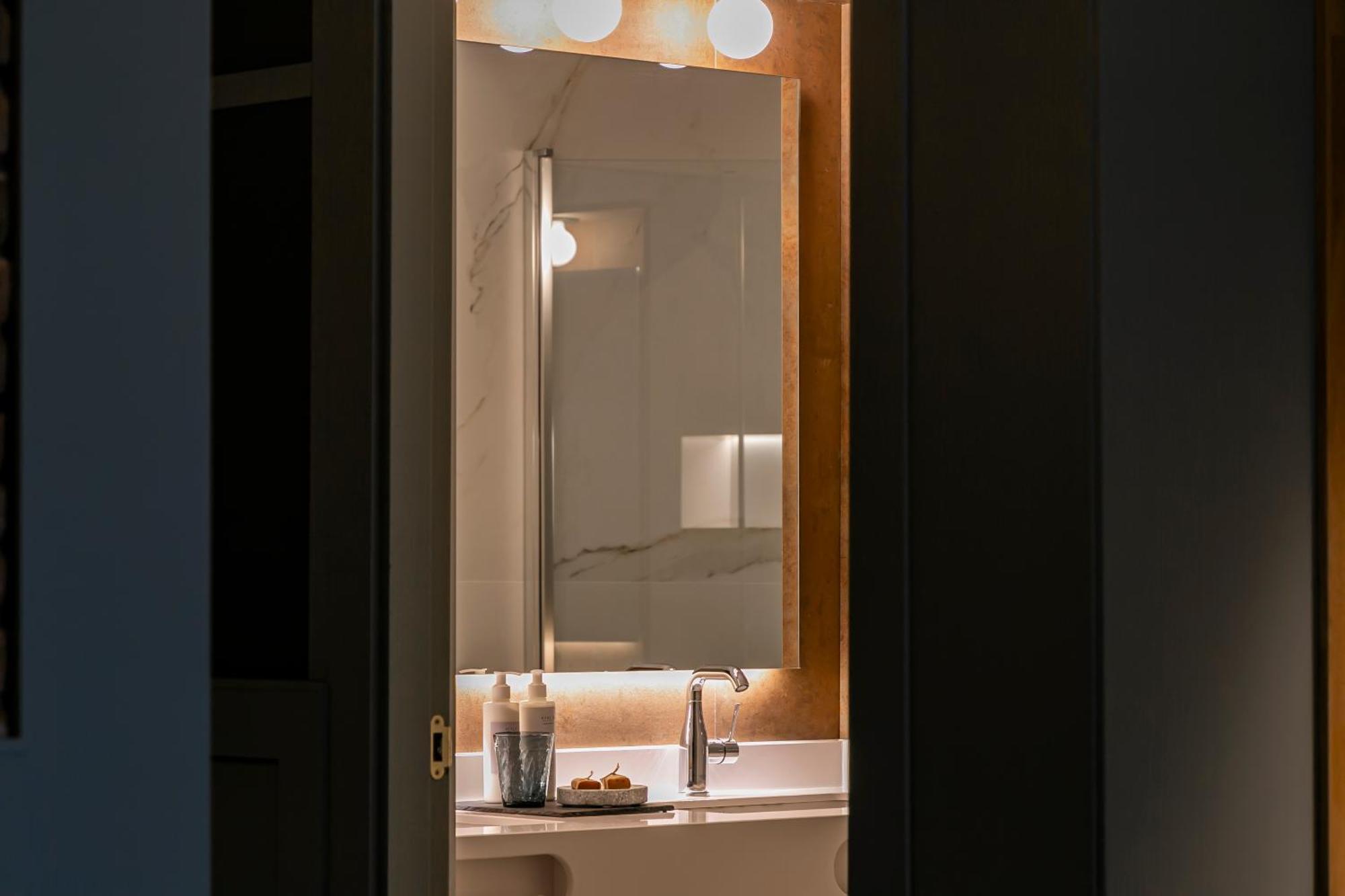 Hotel La Pau 4 Sup Barcelona