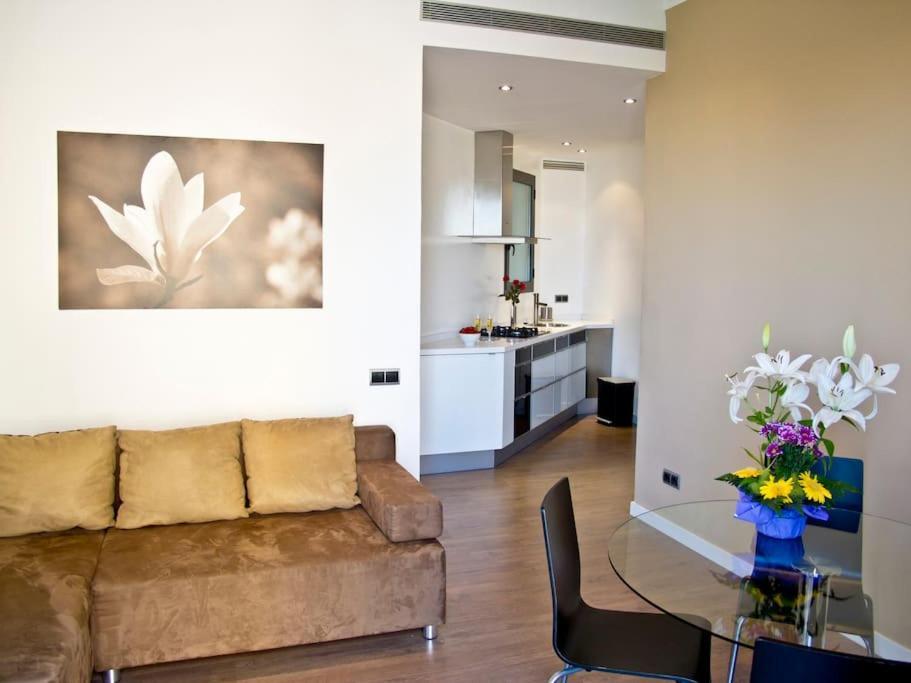 Flat With Views To Sagrada Famila * Barcelona