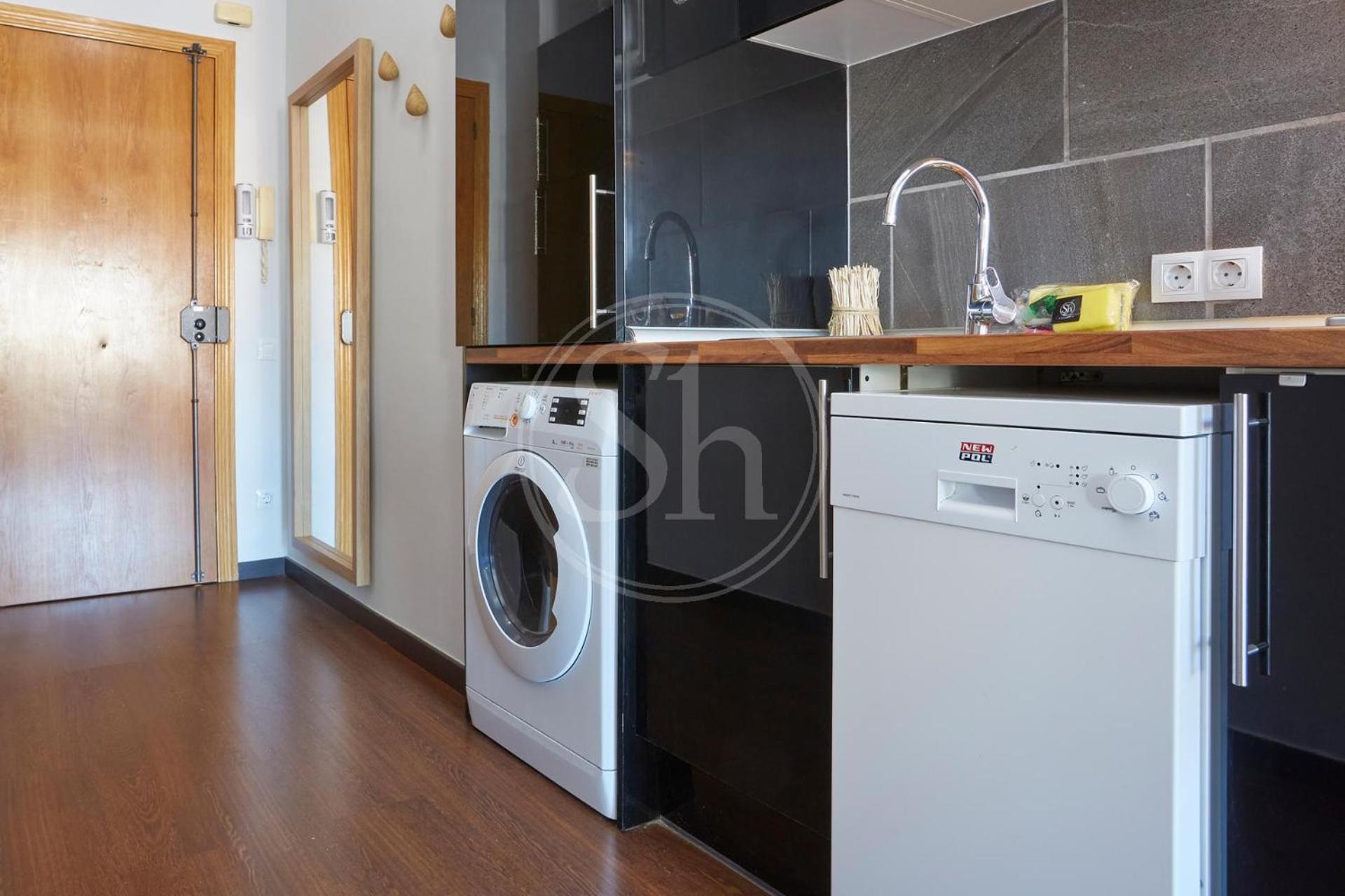 Moderno Estudio En Eixample * Barcelona