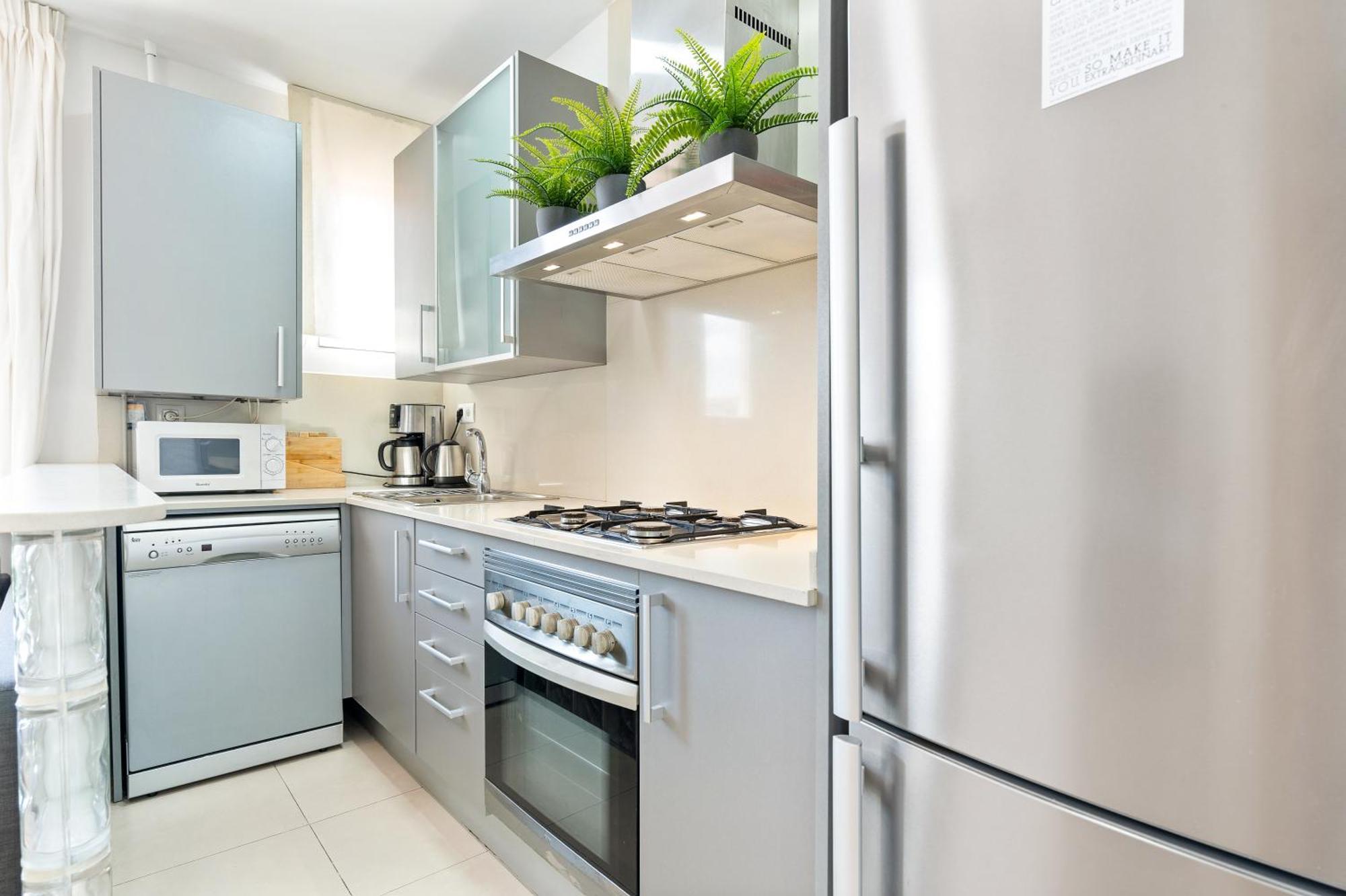 Apartamento Fridays Flats Bright & Breezy