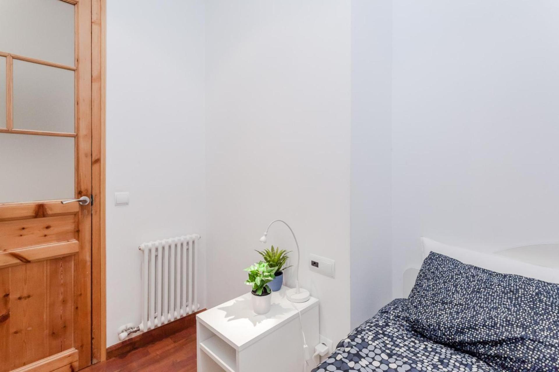 Apartment Comodo En Sagrada Familia Barcelona
