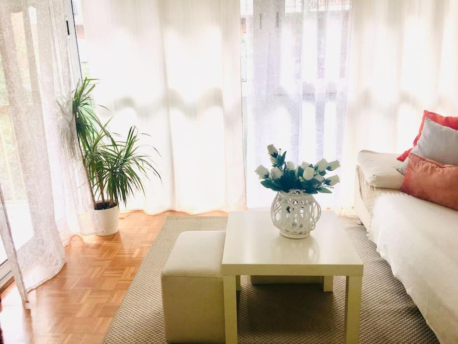 Bcn 4 Apartamento *