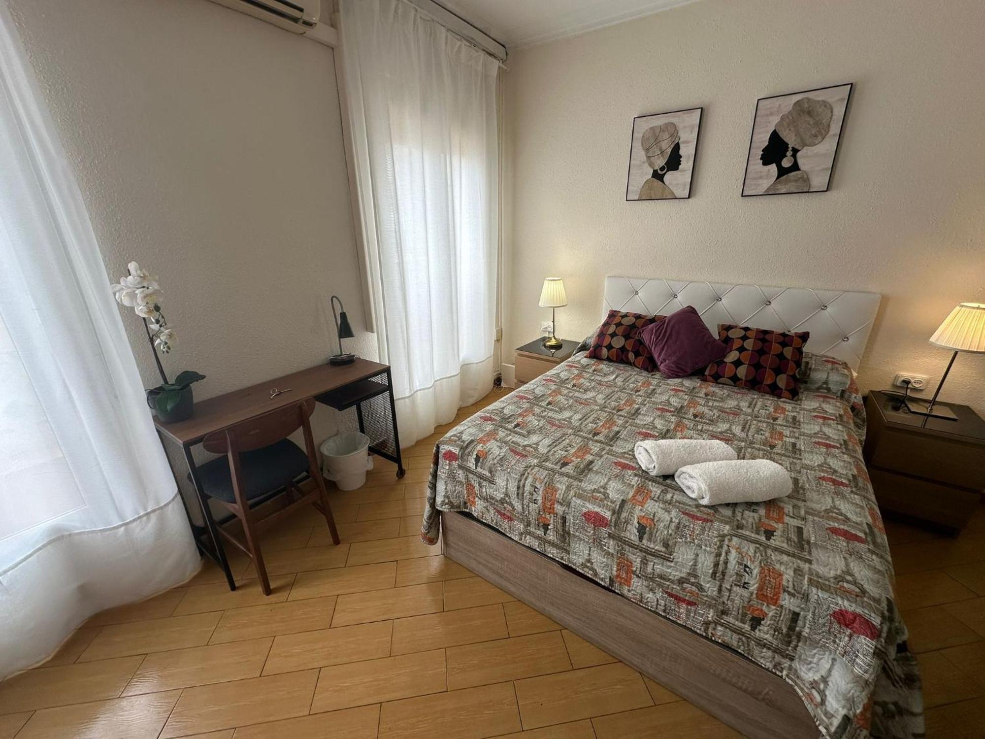 Rooms Nueva Valencia Bed & Breakfast