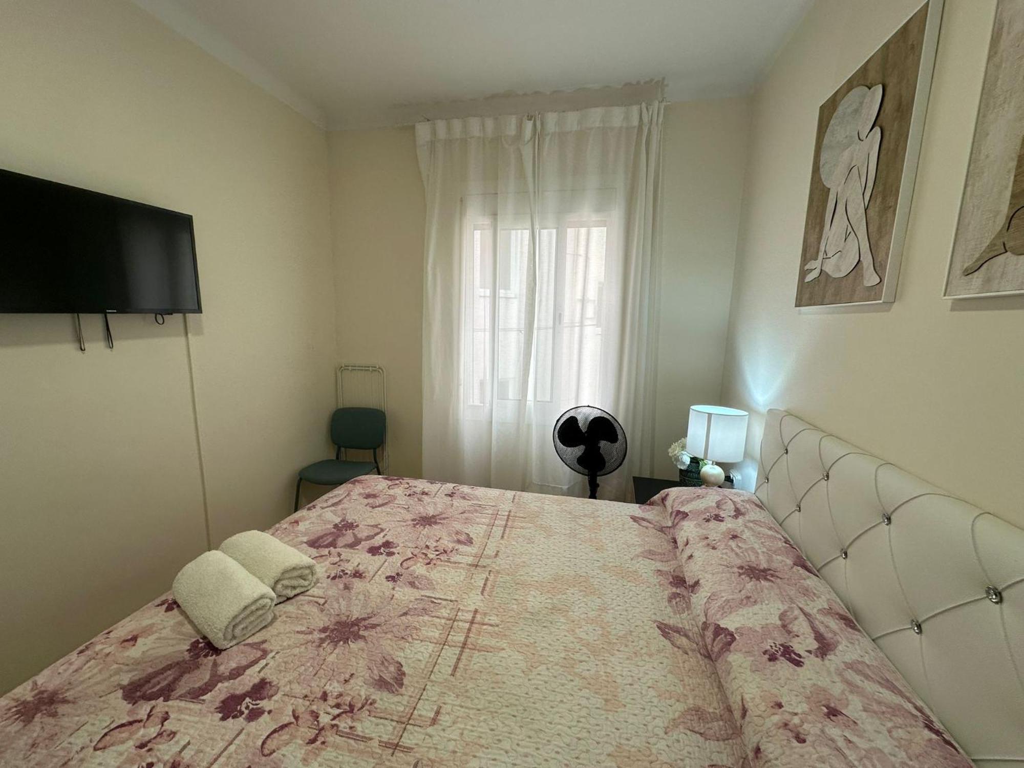 Rooms Nueva Valencia Bed & Breakfast *