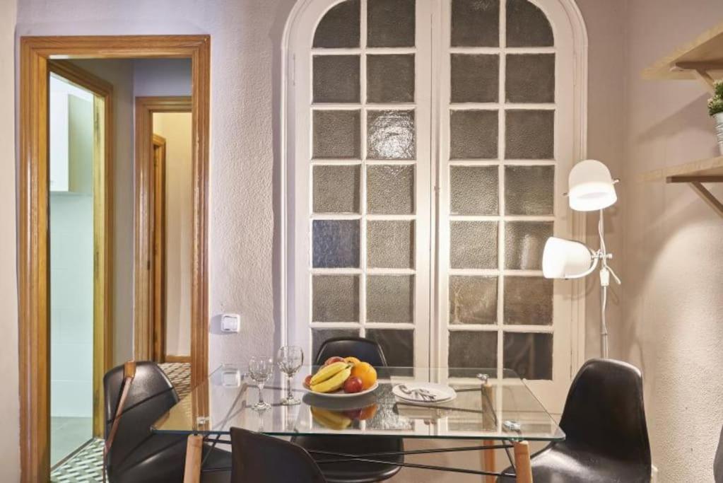 Bebarceloner Sants Apartments- 3 Bedroom Apartamento *