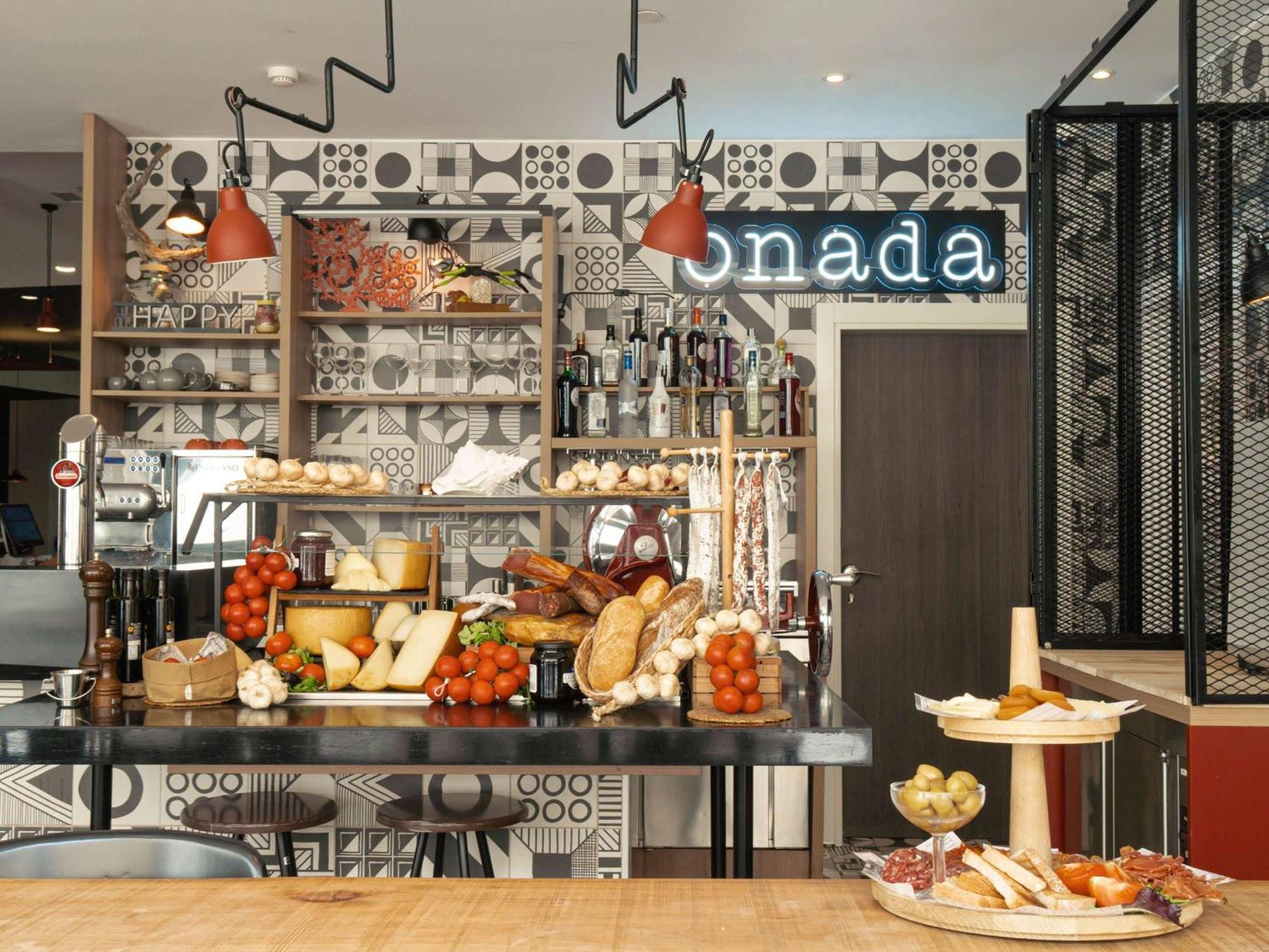 Ibis Styles Bogatell Barcelona