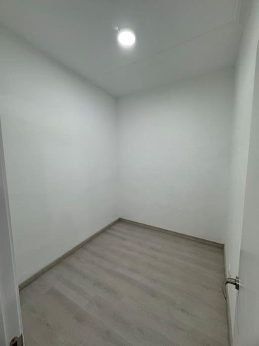 Renovado Con Patio Apartamento *