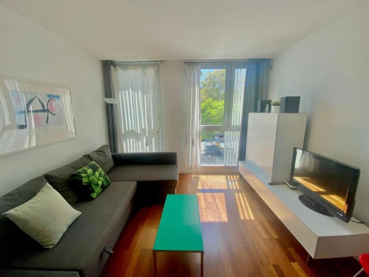 Apartamento For Rent In Calle Del Doctor Aiguader Barcelona