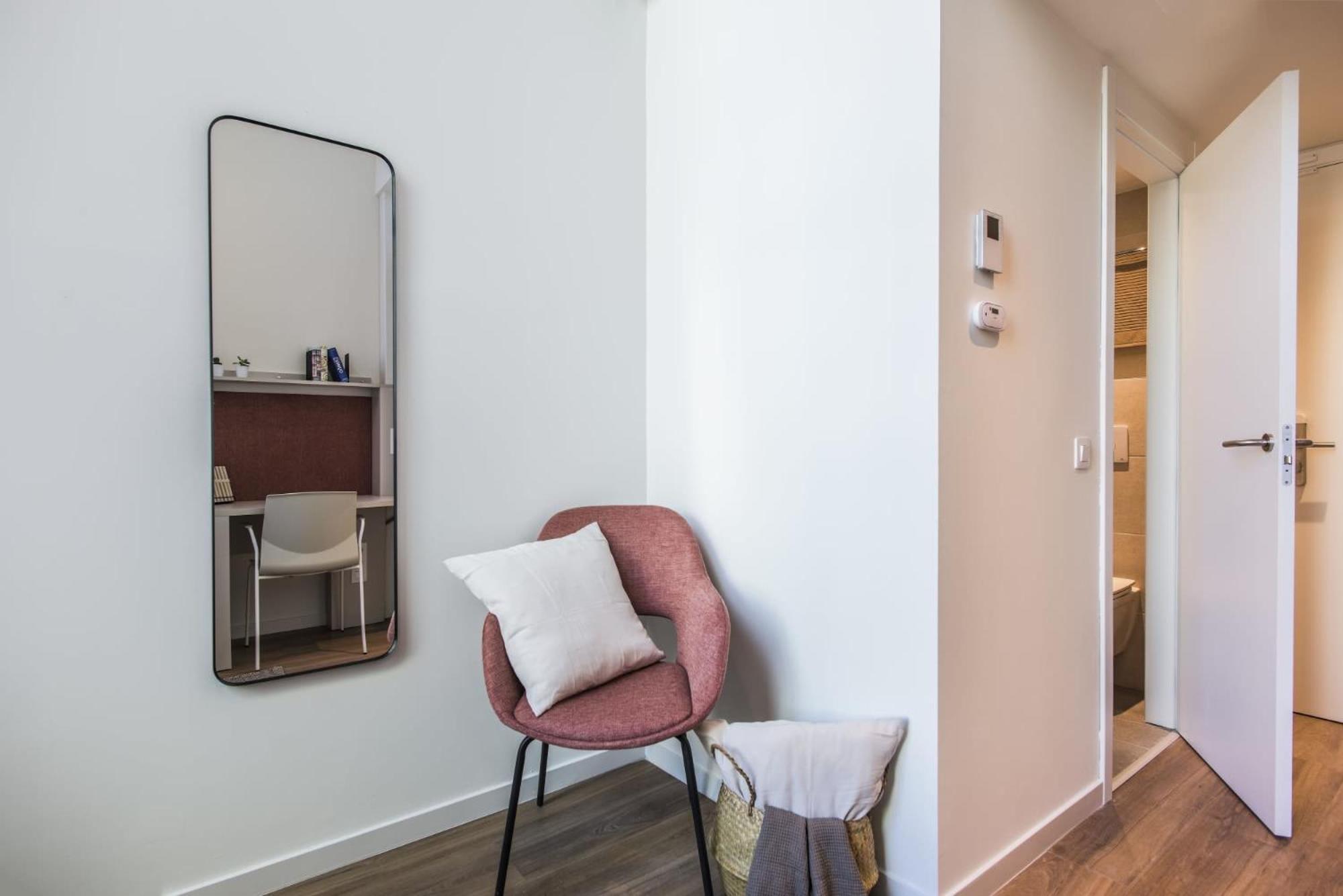 Apartamento Aparto Cristobal De Moura Hall Of - Only For Students In *