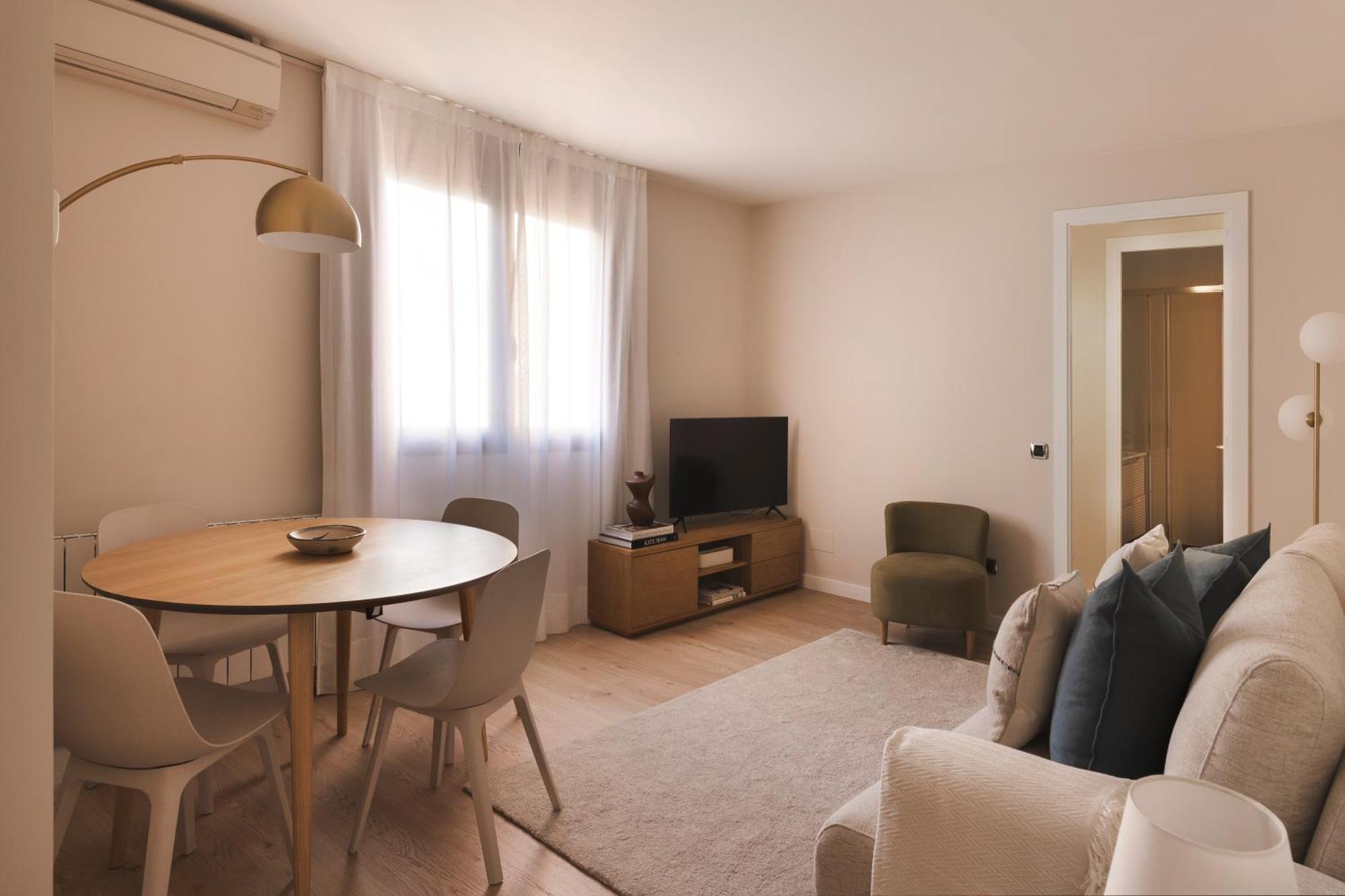 C211 Apartamento