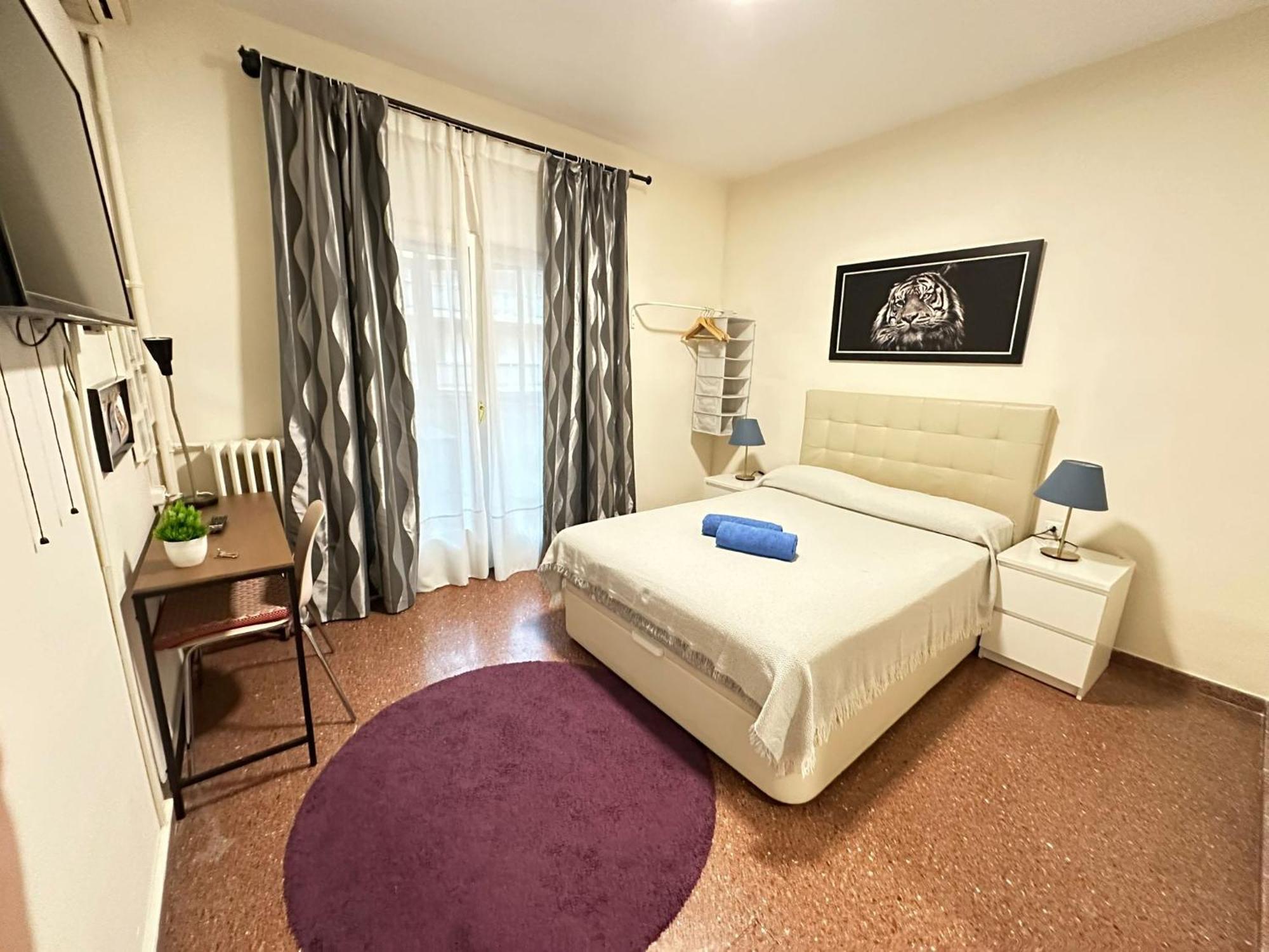 Alojamiento Viladomat Bed and breakfast