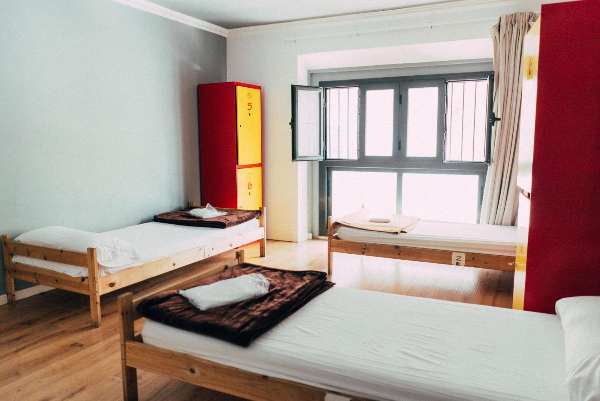 Hostal Black Swan Barcelona