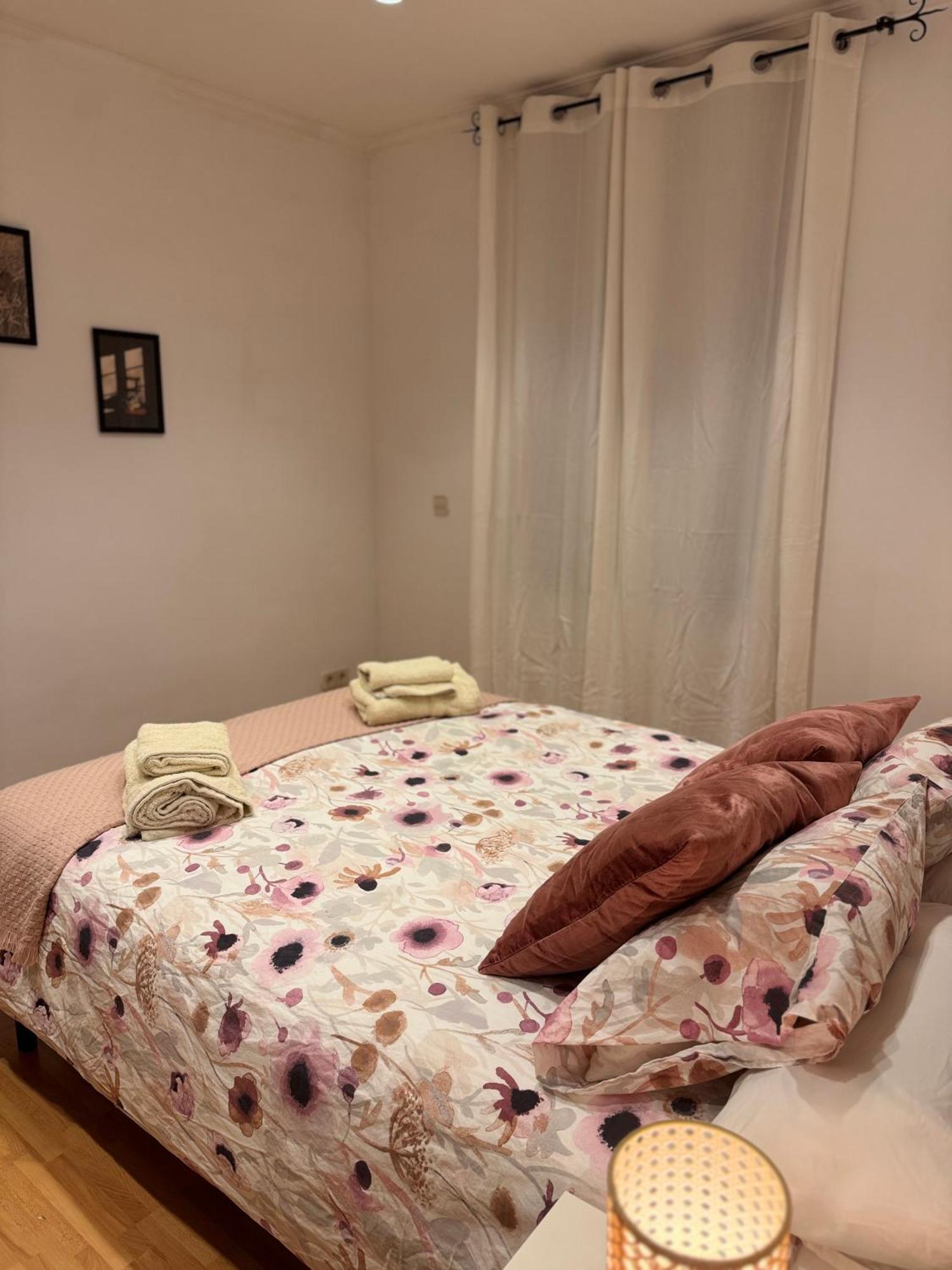 Acogedor Piso En Apartamento *