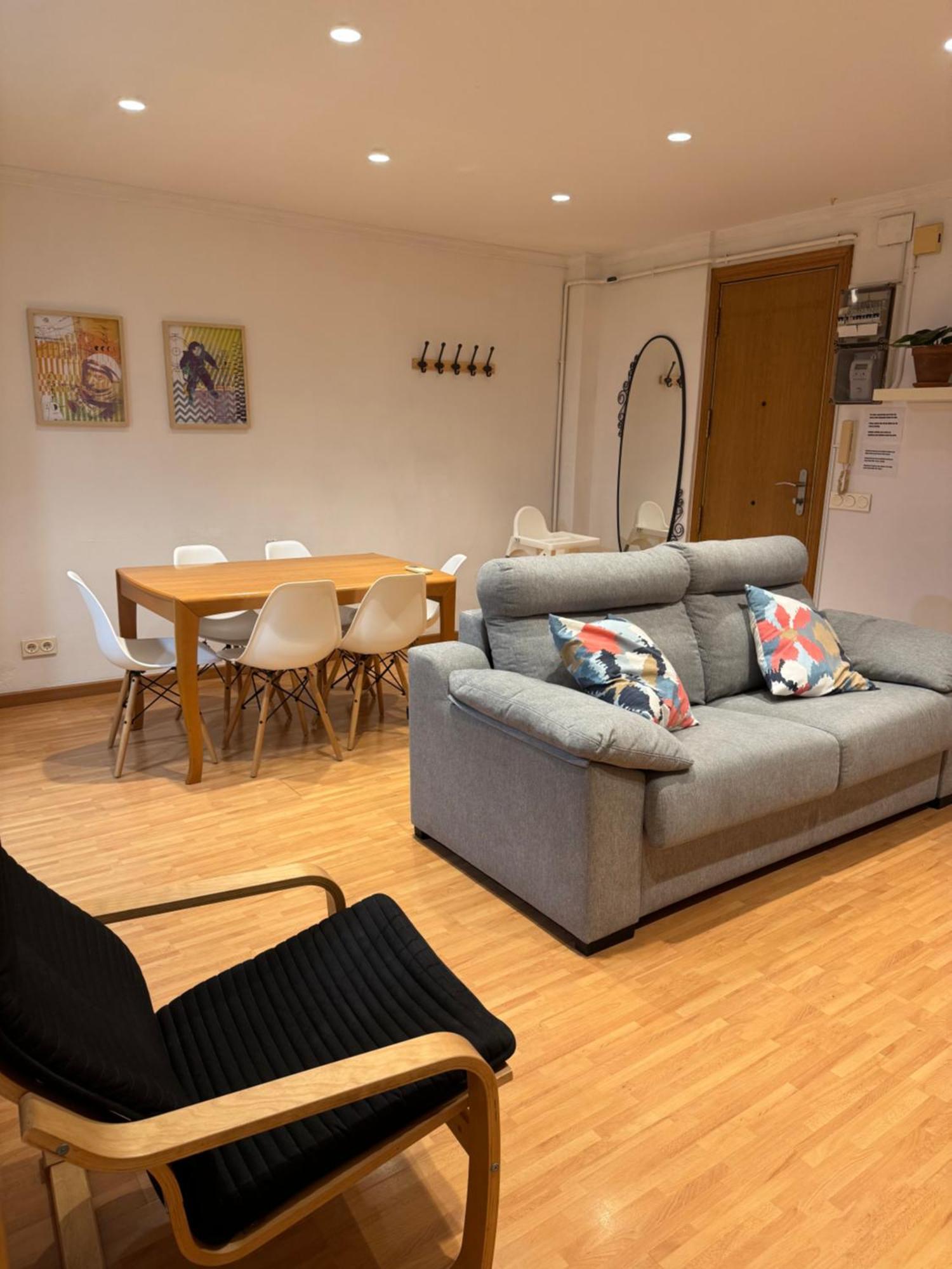Acogedor Piso En Apartamento