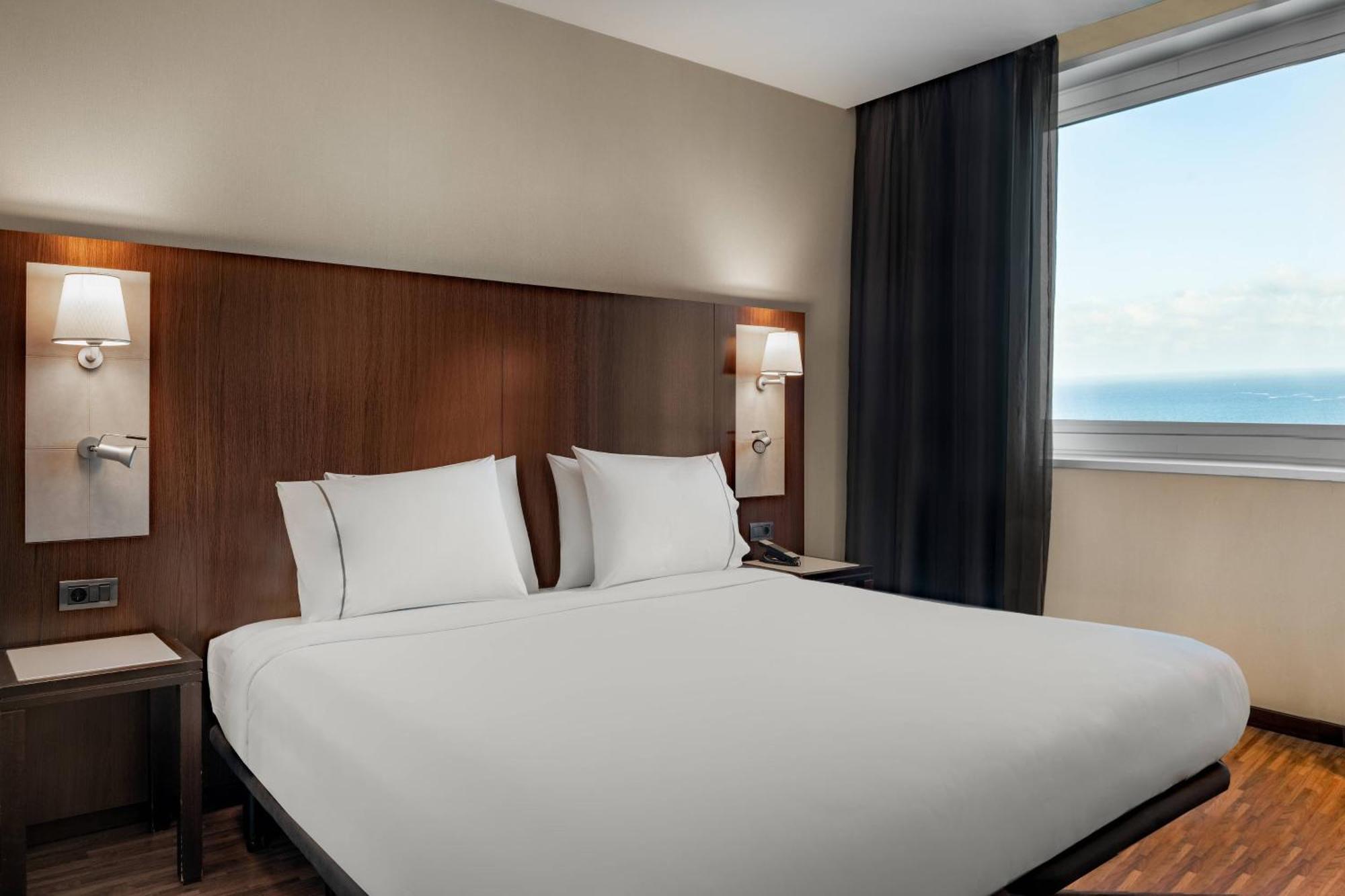 Ac Fórum By Marriott Hotel