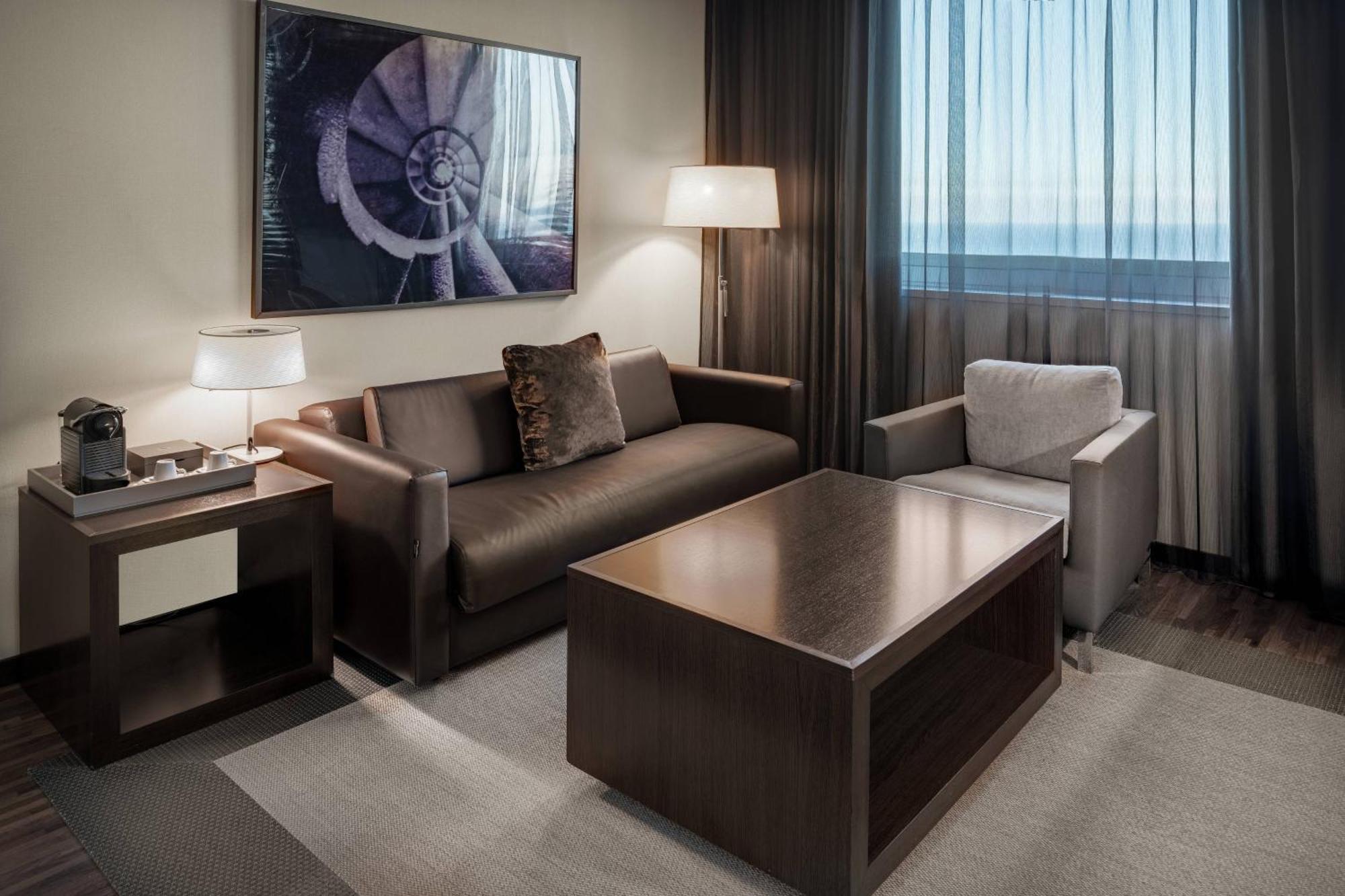 Ac Fórum By Marriott Hotel