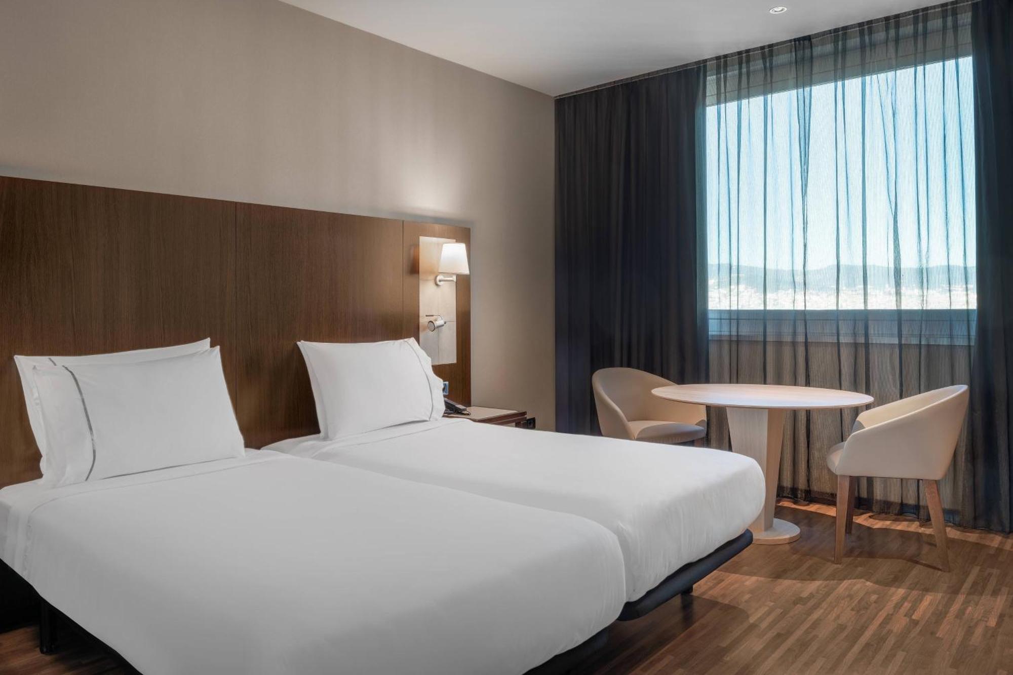 Hotel Ac Fórum By Marriott 4*