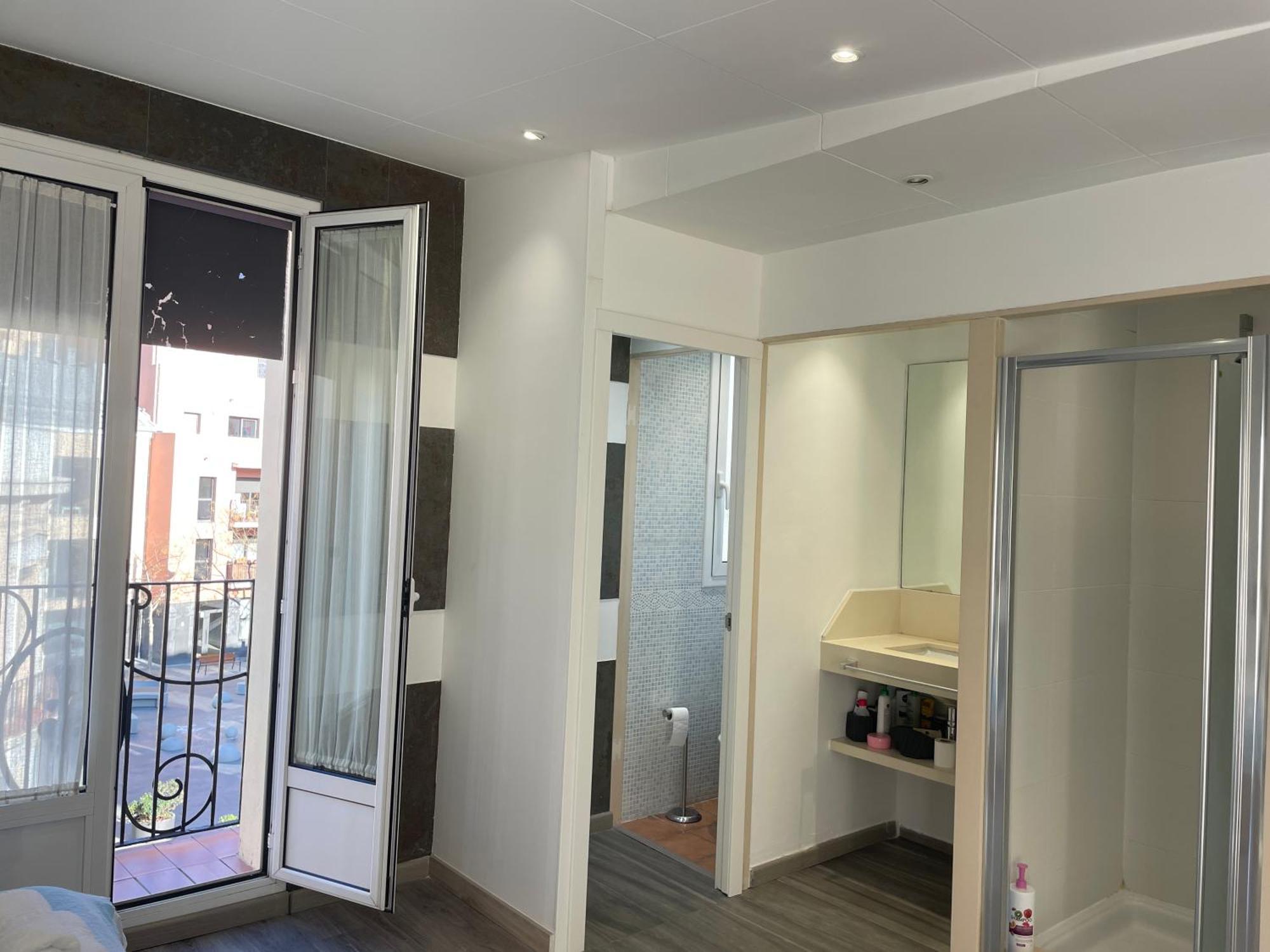 - Iberia Apartment