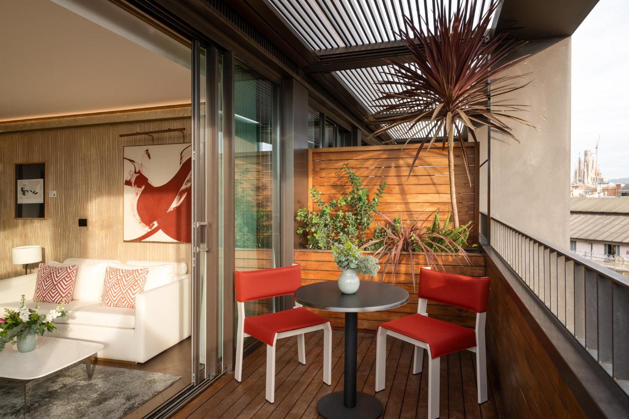 Hotel Almanac 5*