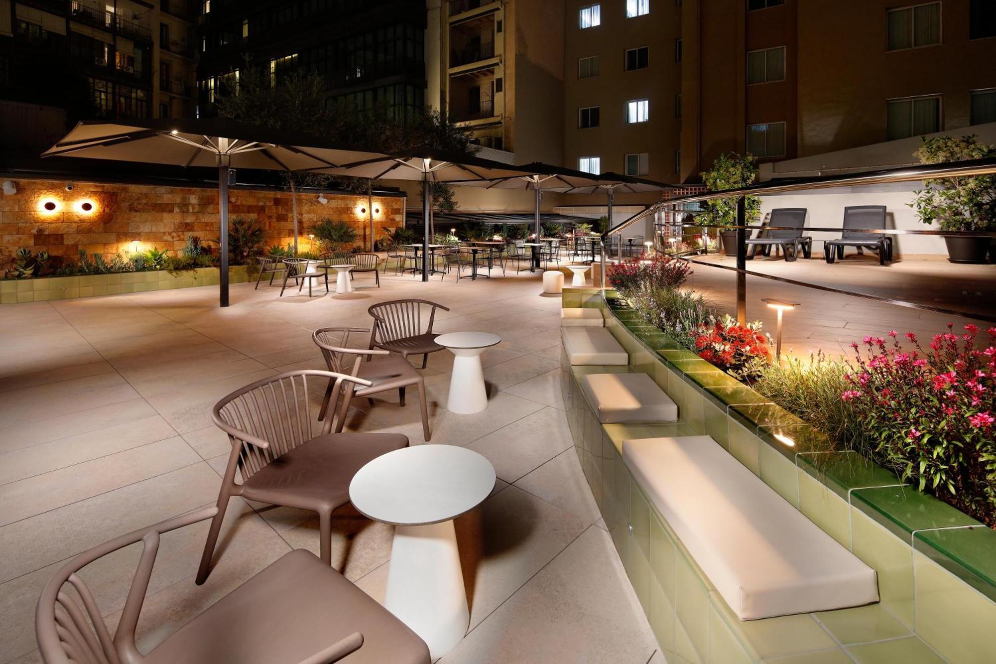 Hcc Montblanc Hotel
