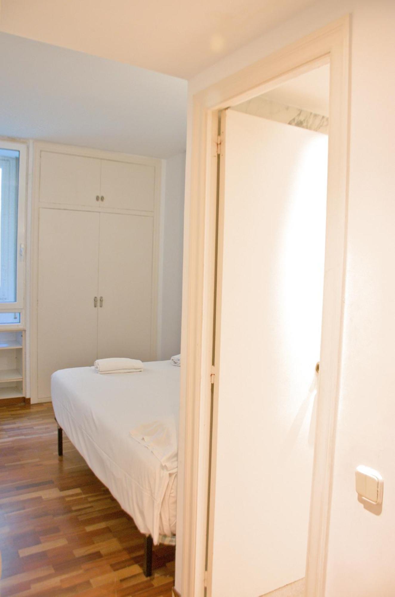 Sweet Bcn Three Bedroom Apartamento