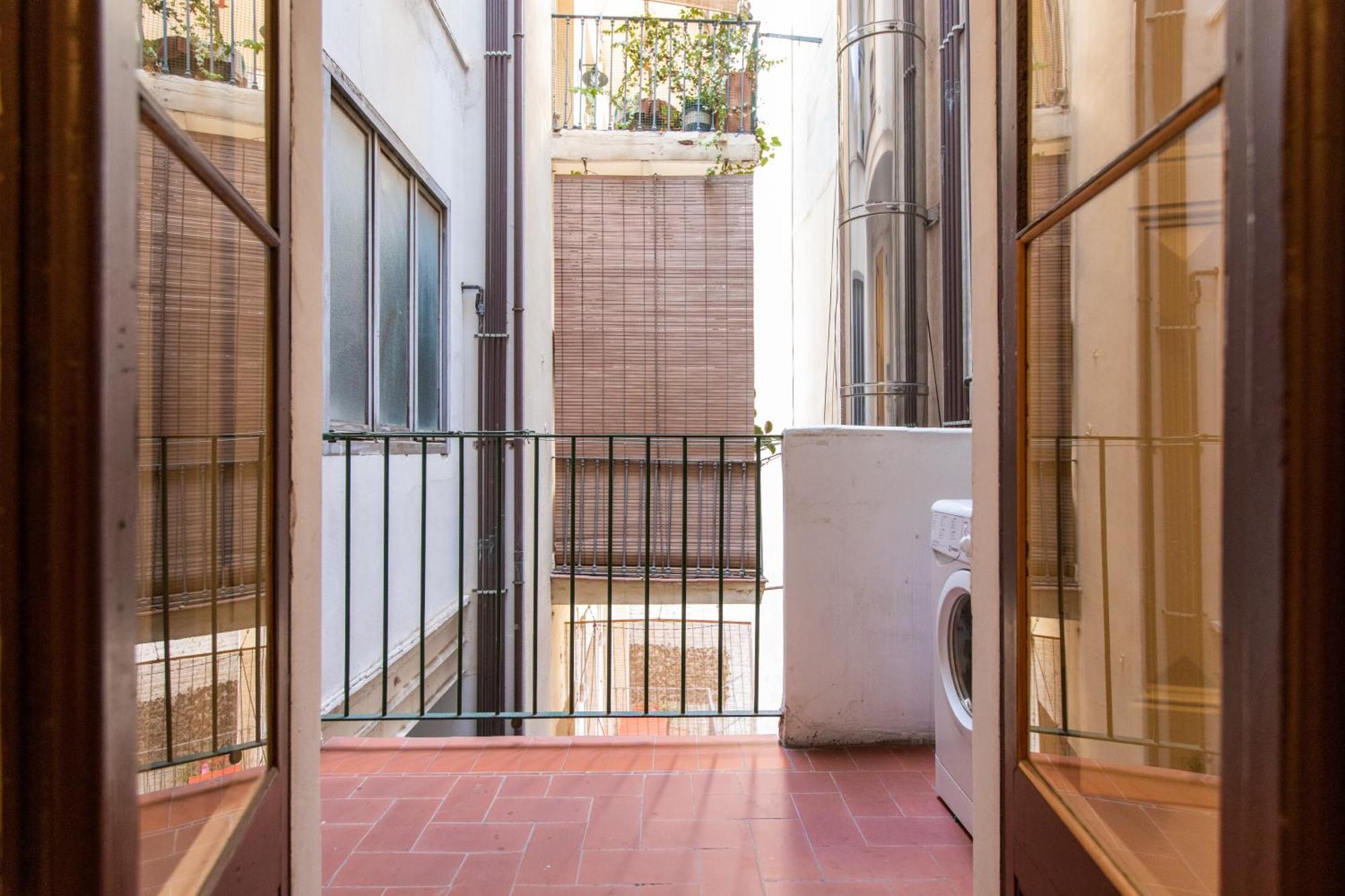 Apartamento Modernista Grupos *