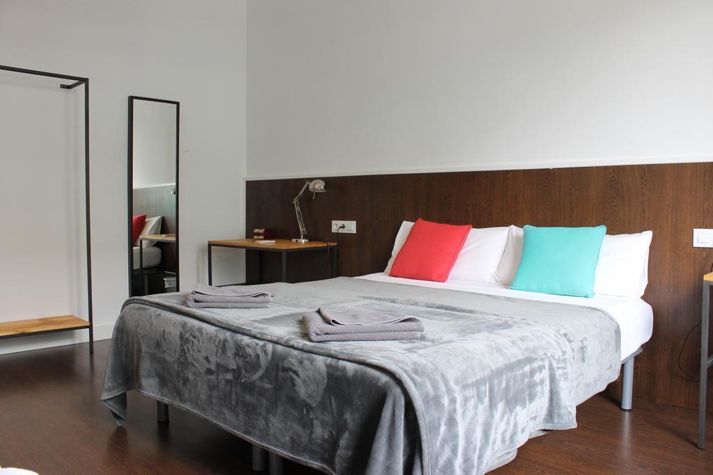 Sweet Bcn Traveller House Apartment *