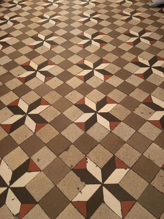 Pensión Eixample 2*