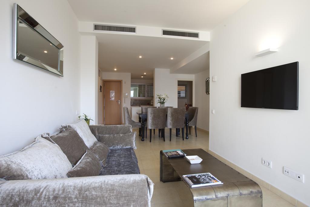 Apartahotel Splendom Pau Claris Barcelona