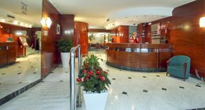 Apartahotel Acacia 4*