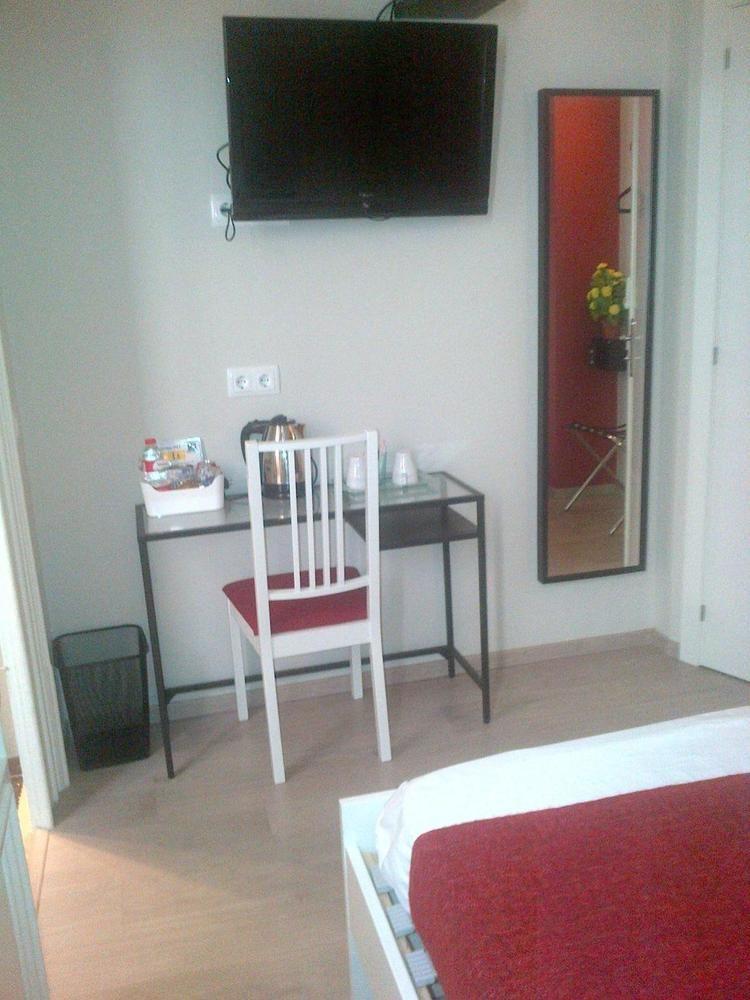 Brustar Gotic-centric Guest house 2*