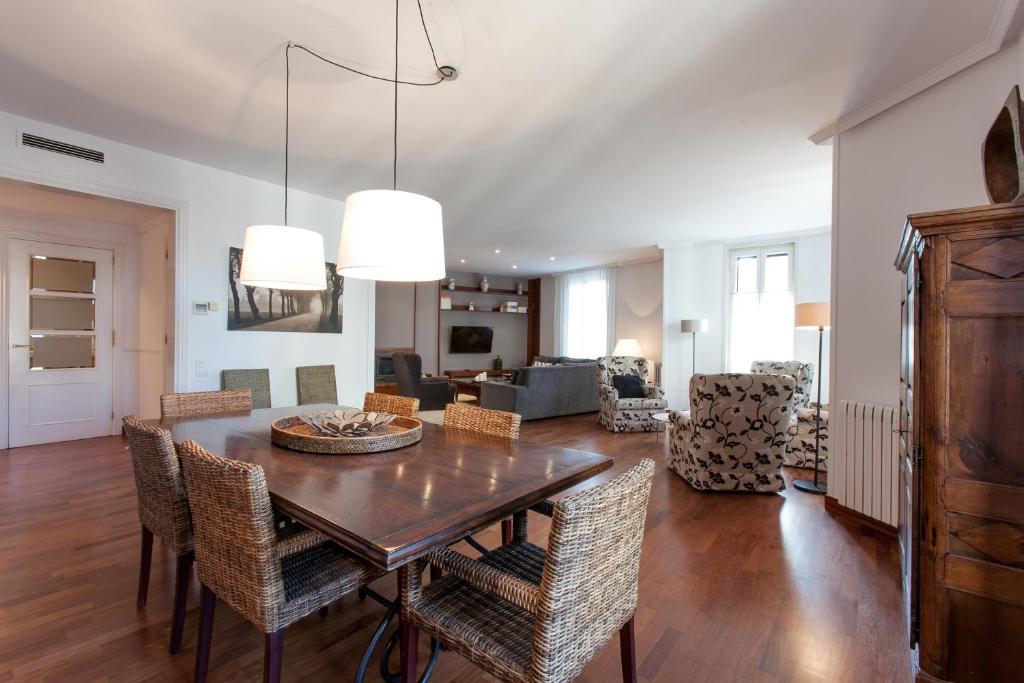 Apartamento Serennia Ramblas - Placa Catalunya *