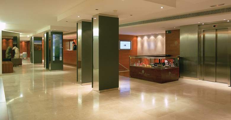 Acevi Villarroel 4* Barcelona