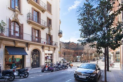 The Suites Barcelona