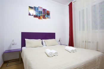 Pensión Casp House 3*
