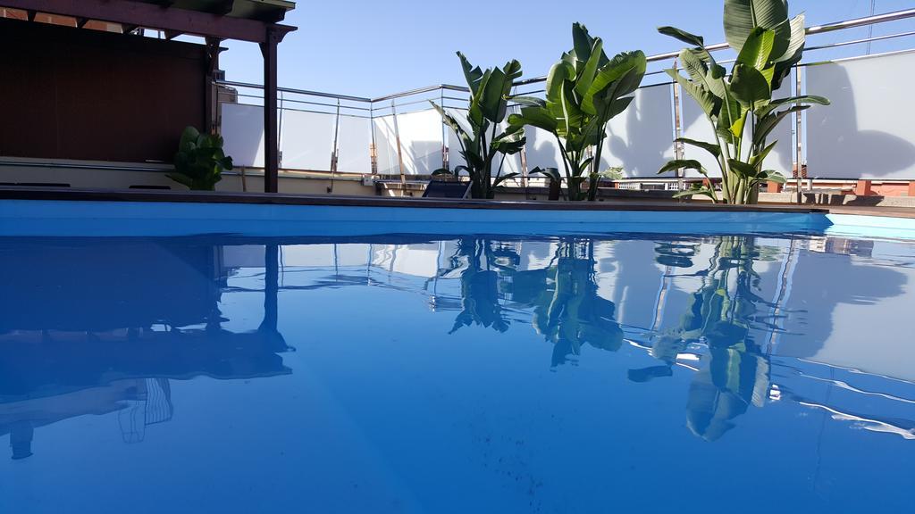 Acacia 4*