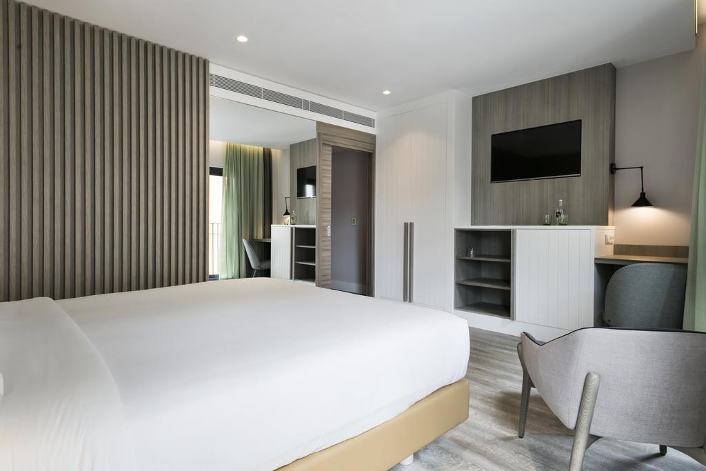 Hotel Niu 3*