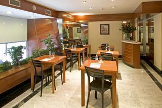 Apartahotel Acacia 4*
