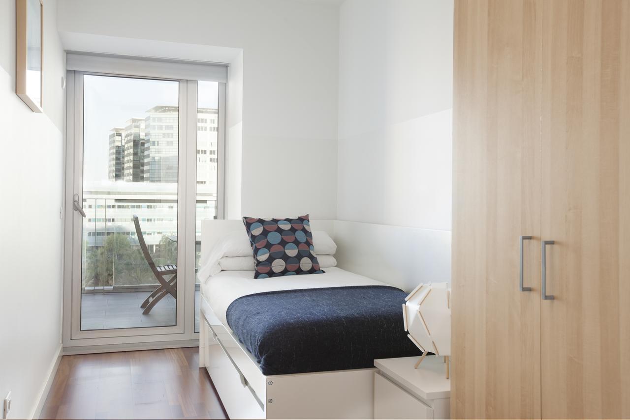 Rent Beach-diagonal Mar Apartment *