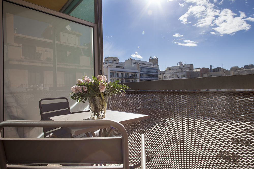 Apartahotel Splendom Pau Claris 4*