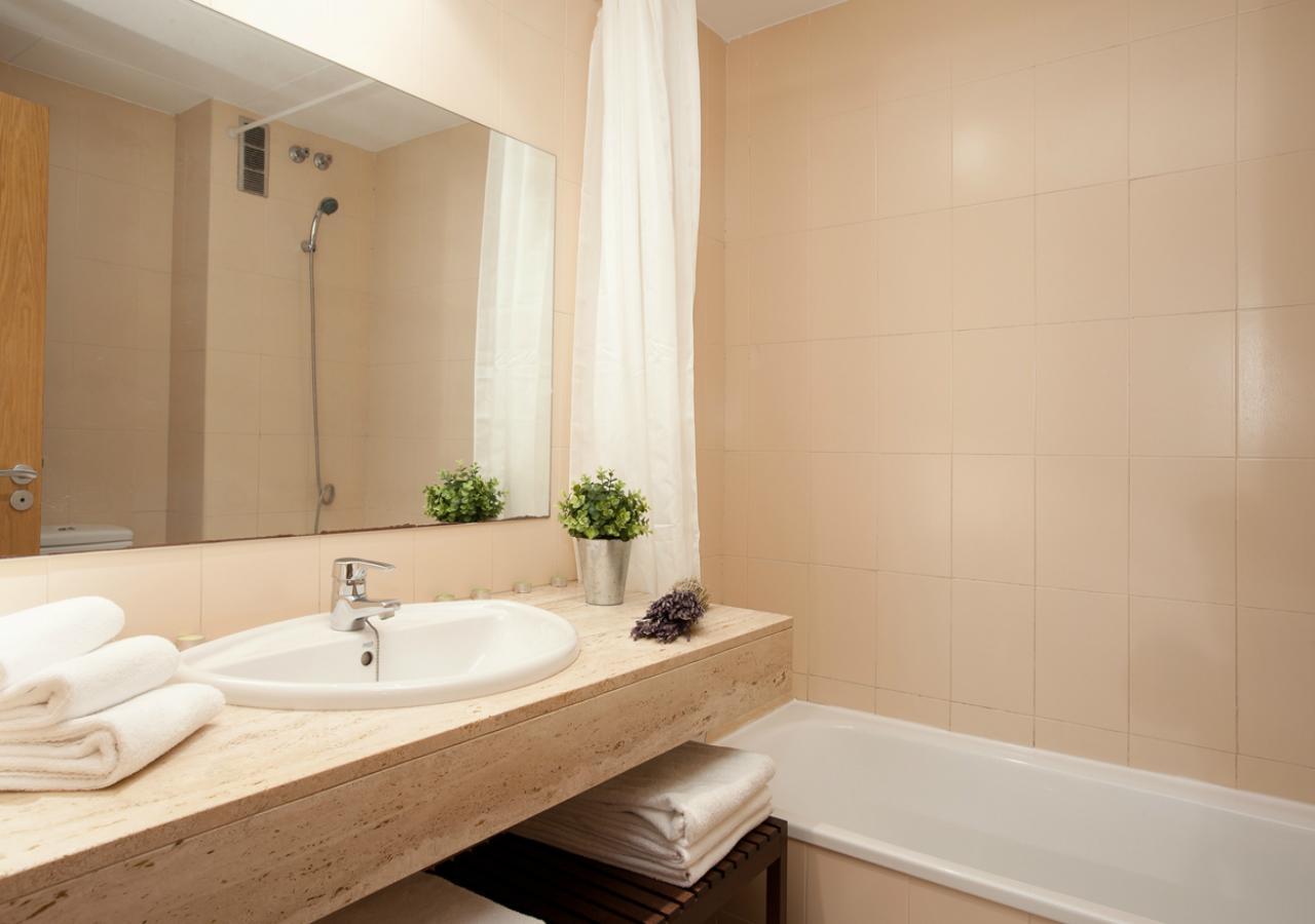 Traditional Catalonia Apartment Barcelona
