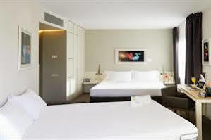 Hotel Amister Via Augusta