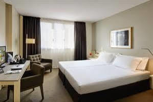Amister Via Augusta 3* Barcelona