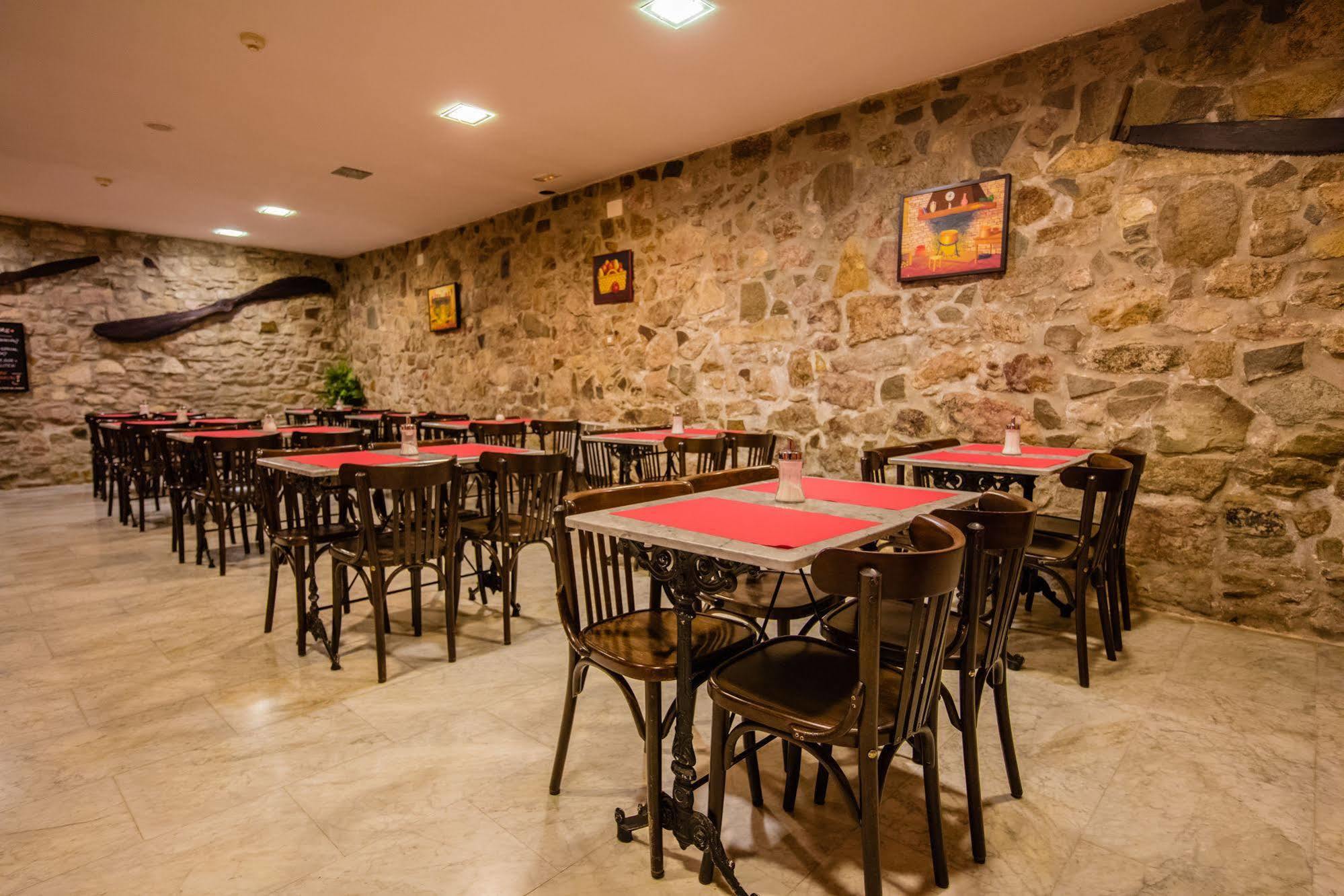 Hotel Canton