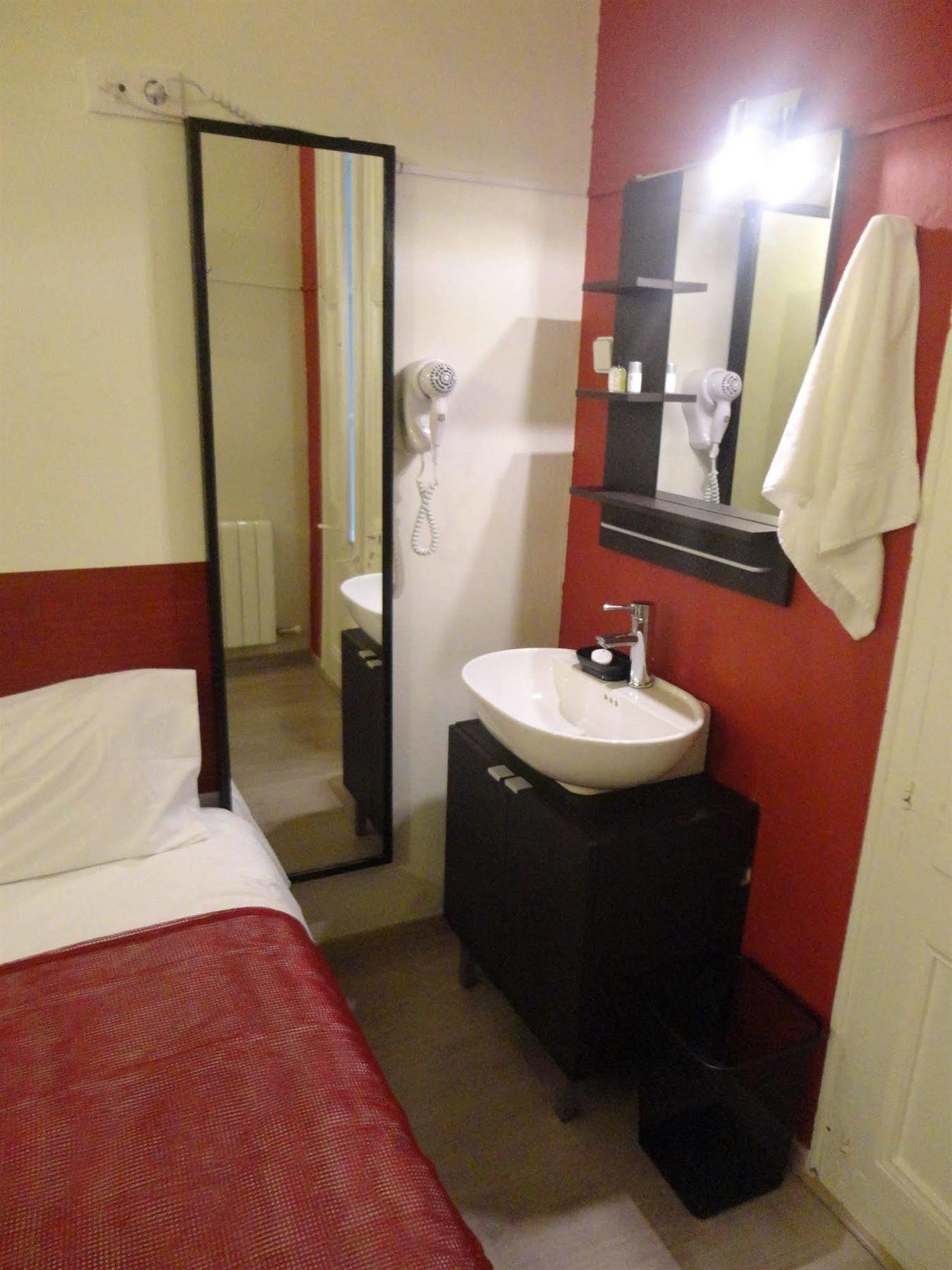 Guest house Brustar Gotic-centric 2*