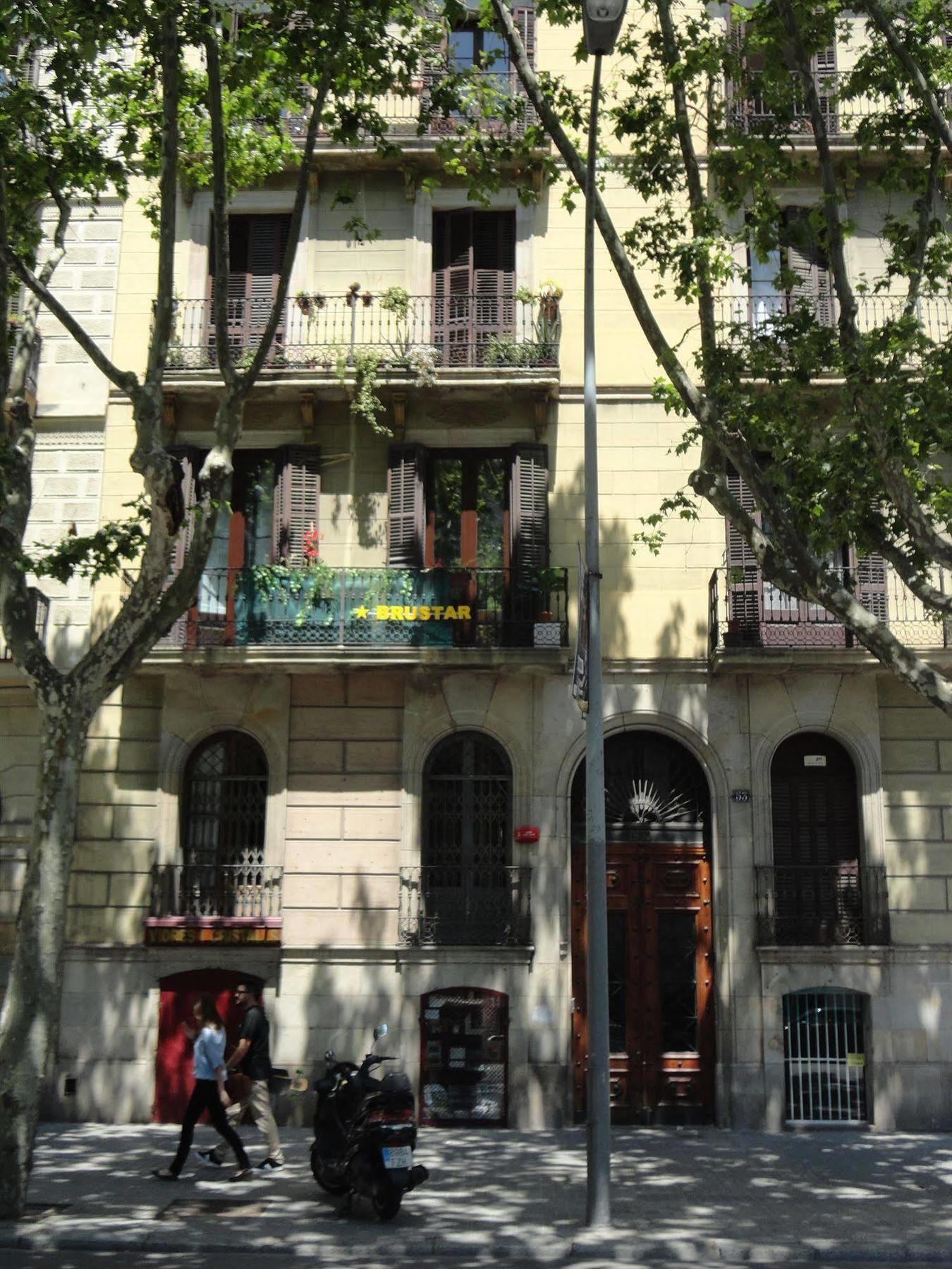 Guest house Brustar Gotic-centric 2*