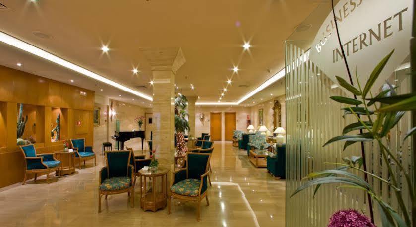 Lleó Hotel
