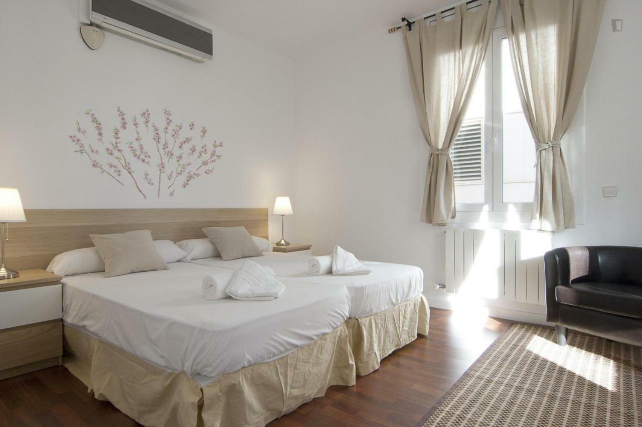 Apartamento Rua *